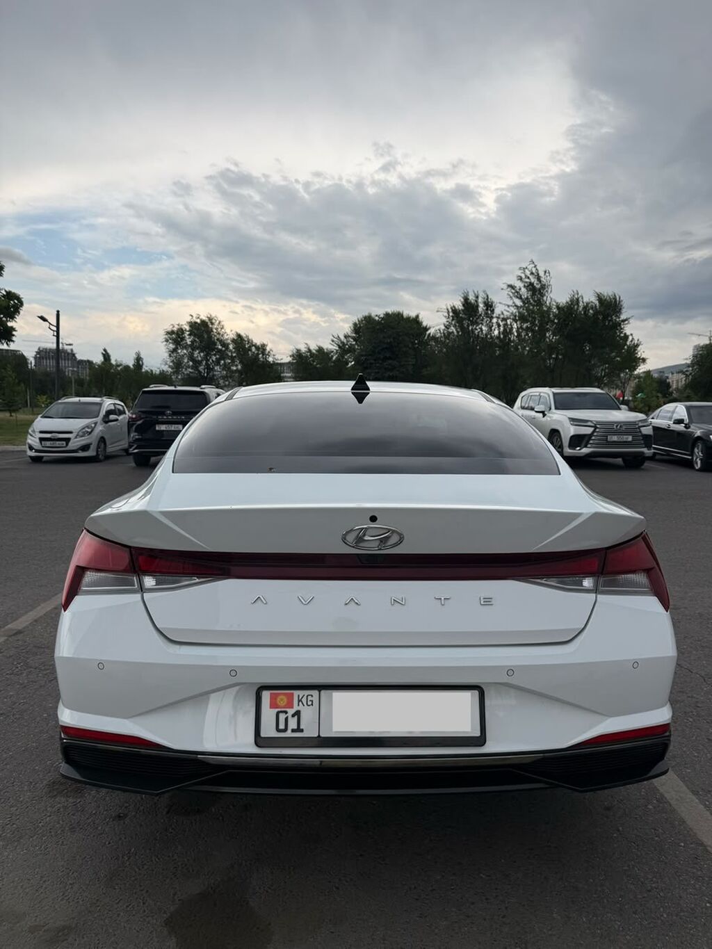 Hyundai Avante: 2021 г., 1.6 л, Робот, Гибрид, Седан: фото 4