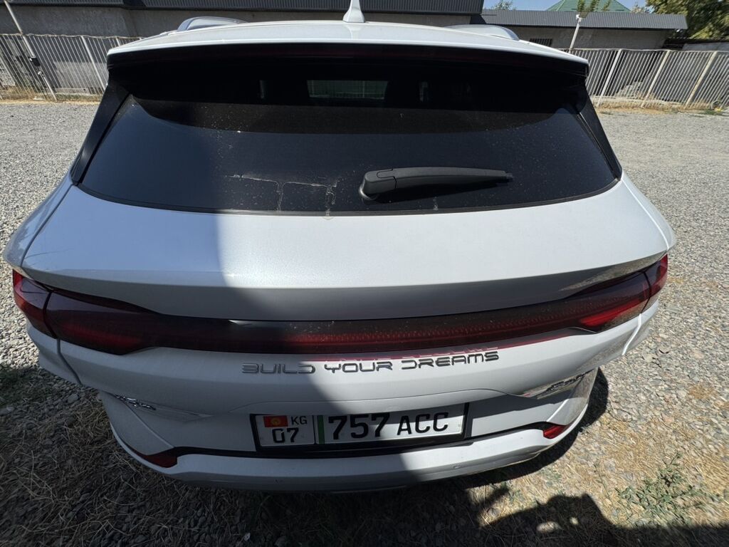 BYD Song Plus: 2023 г., 3.2 л, Автомат, Гибрид, Кроссовер: фото 3