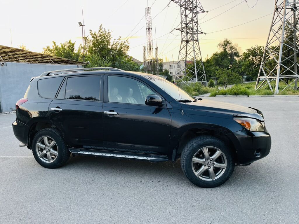 Toyota RAV4: 2008 г., 2.4 л, Автомат, Бензин, Кроссовер: фото 3