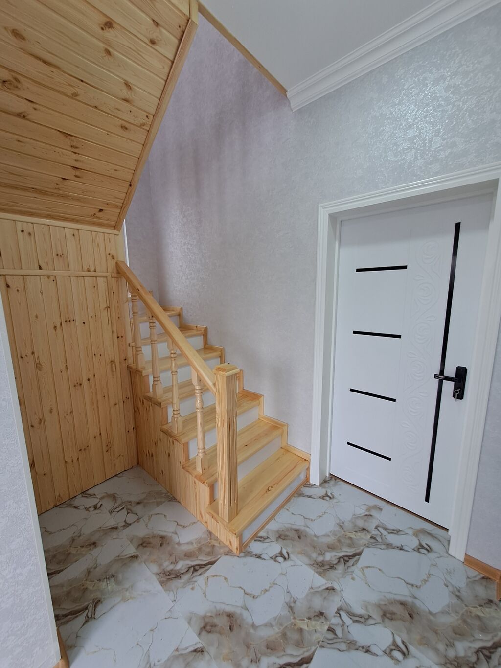 4 otaqlı, 105 kv. m, Yeni təmirli
