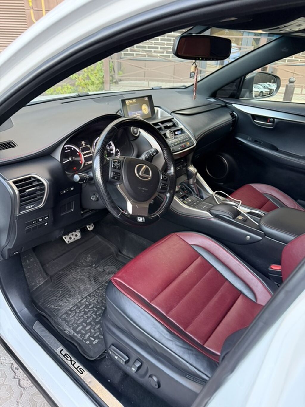 Lexus NX: 2017 г., Кроссовер: фото 7