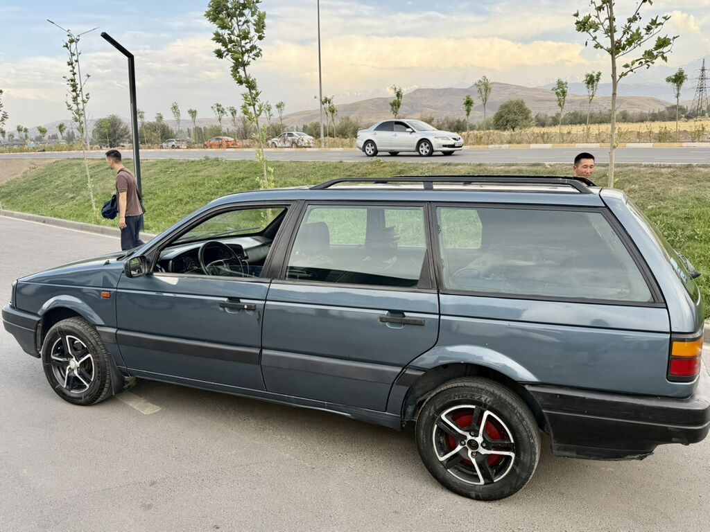 Volkswagen Passat Variant: 1989 г., 1.8 л, Механика, Бензин, Универсал: фото 7