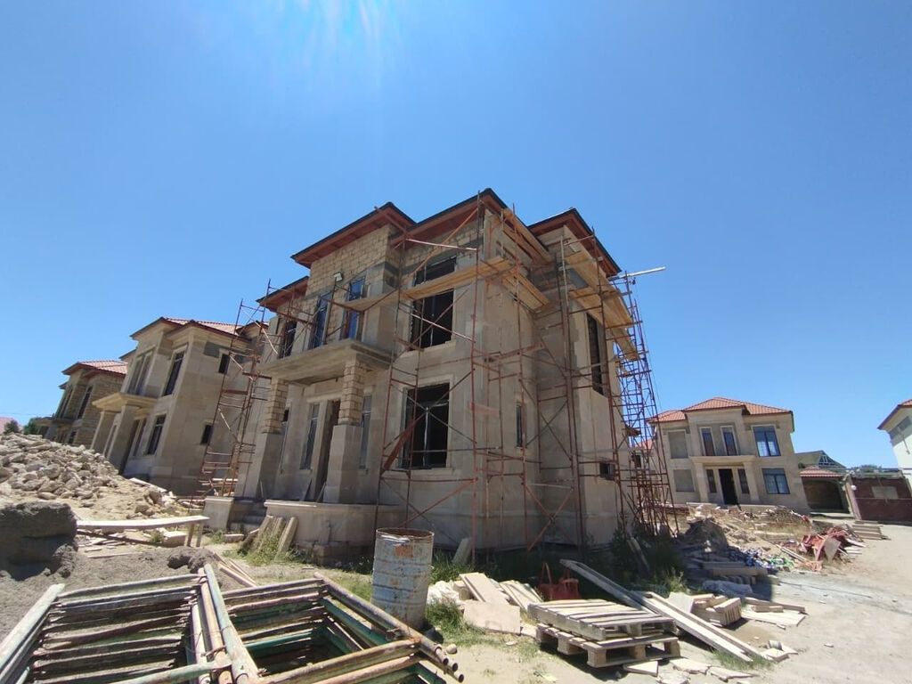 Şağanda 5 otaqlı həyət evi satılır, 230 m², 460 000 AZN, şəkil 2 / 8