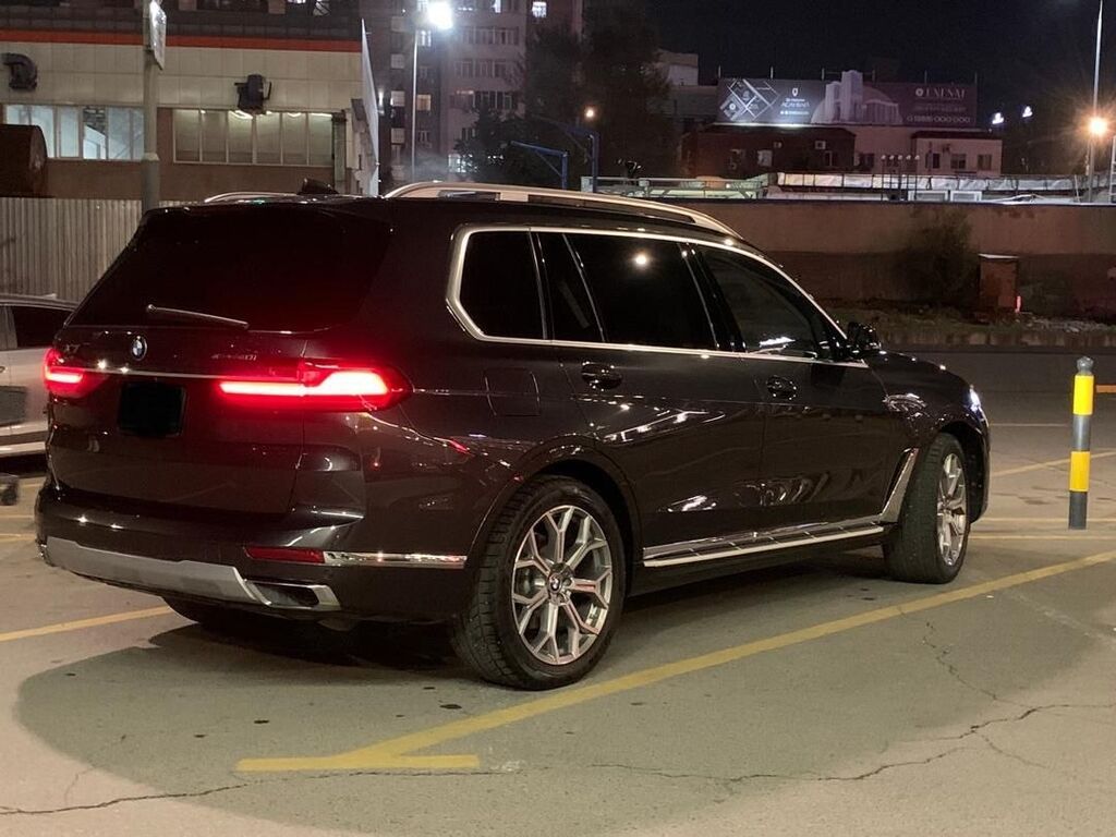 BMW X7 2019, 3.0 бензин, автомат, родная краска: фото 3