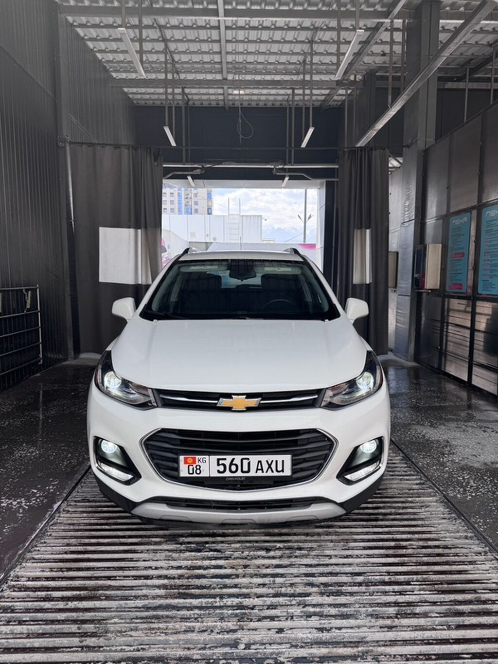 Chevrolet Trax: 2019 г., 1.4 л, Автомат, Бензин, Кроссовер: фото 1