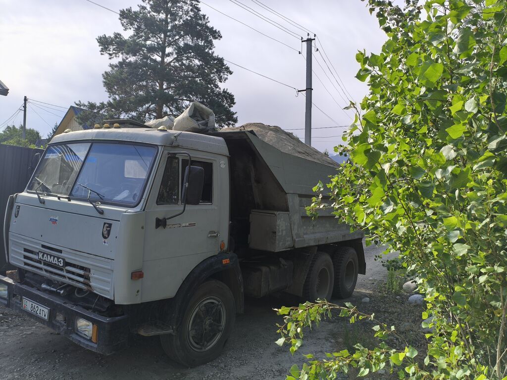 Заказать Камаз, Доставка щебня, угля, песка, чернозема, отсев: фото 5