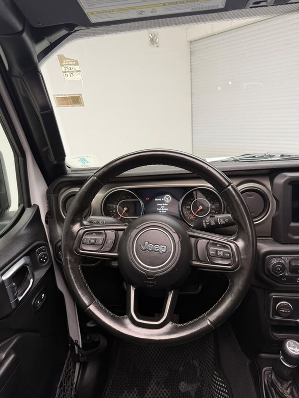 Jeep Wrangler: 2021 г., 2 л, Автомат, Бензин, Внедорожник: фото 3
