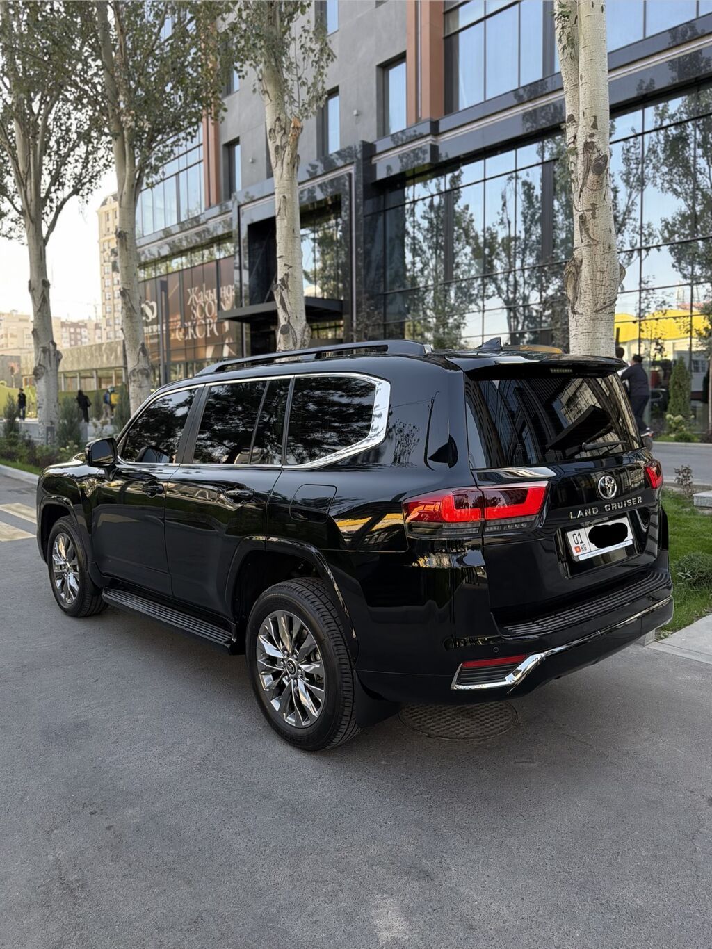 Toyota Land Cruiser: 2023 г., 3.5 л, Бензин: фото 6