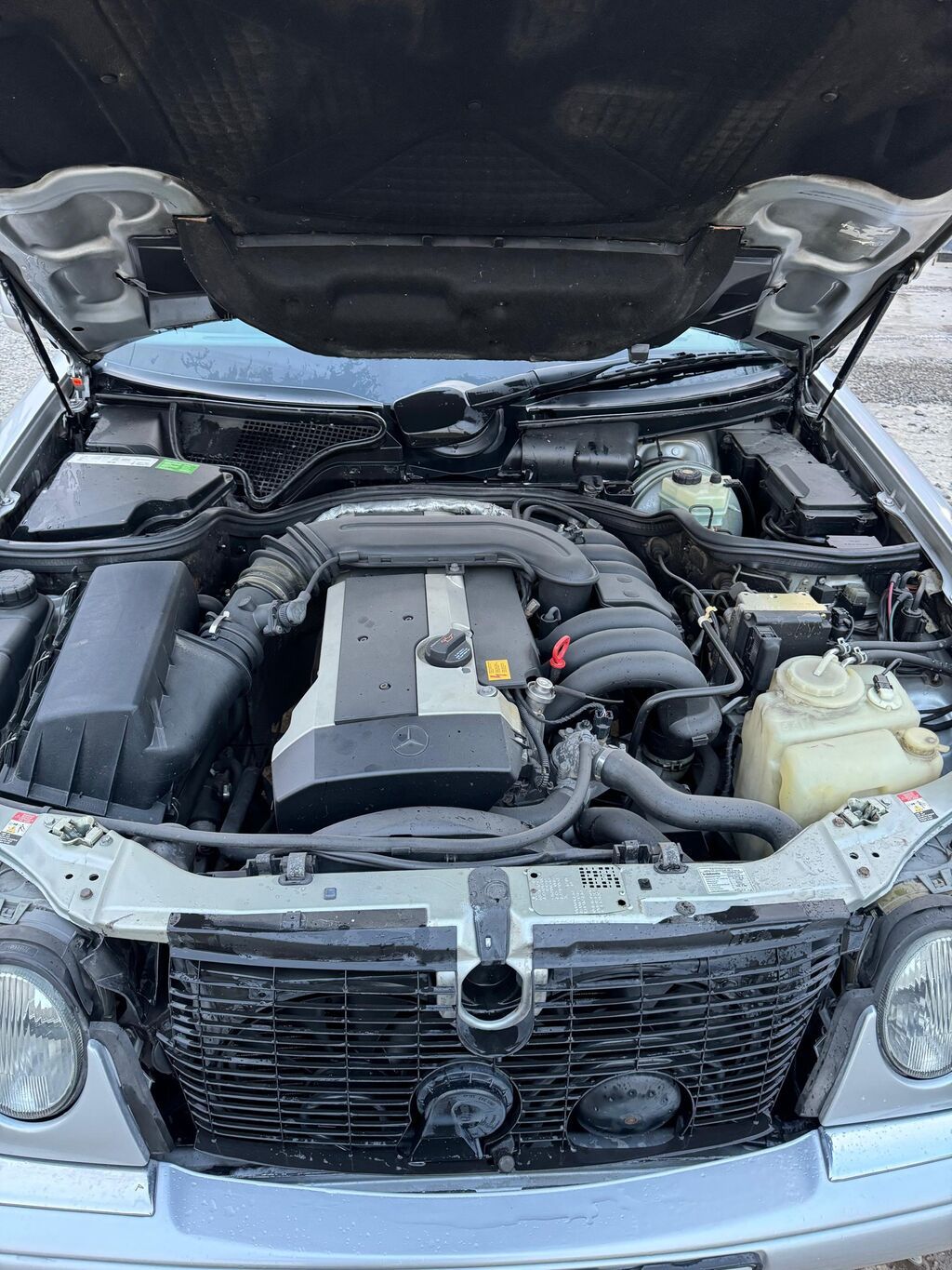 Mercedes-Benz E-Class: 1996 г., 3.2 л, Автомат, Бензин, Седан: фото 8