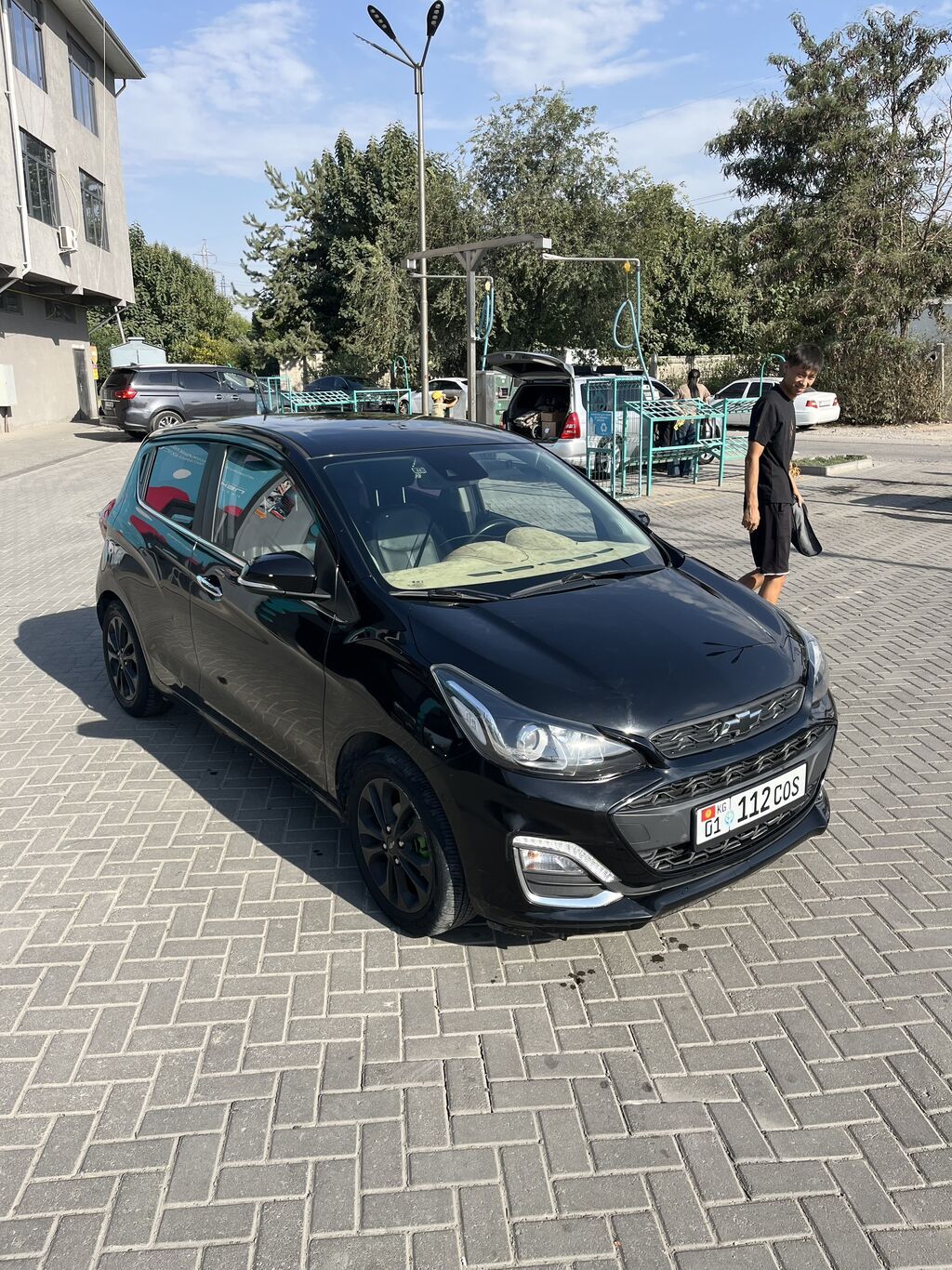Chevrolet Spark: 2018 г., 1 л, Автомат, Бензин, Хэтчбэк: фото 2