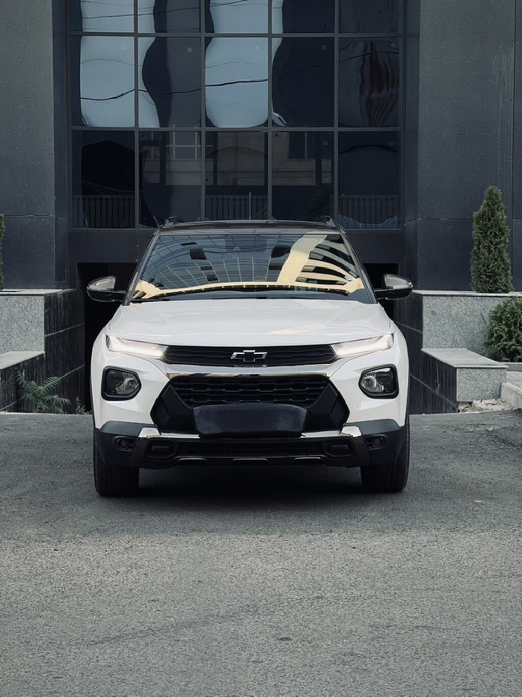 Chevrolet Trailblazer: 2021 г., 1.3 л, Автомат, Бензин, Кроссовер: фото 2