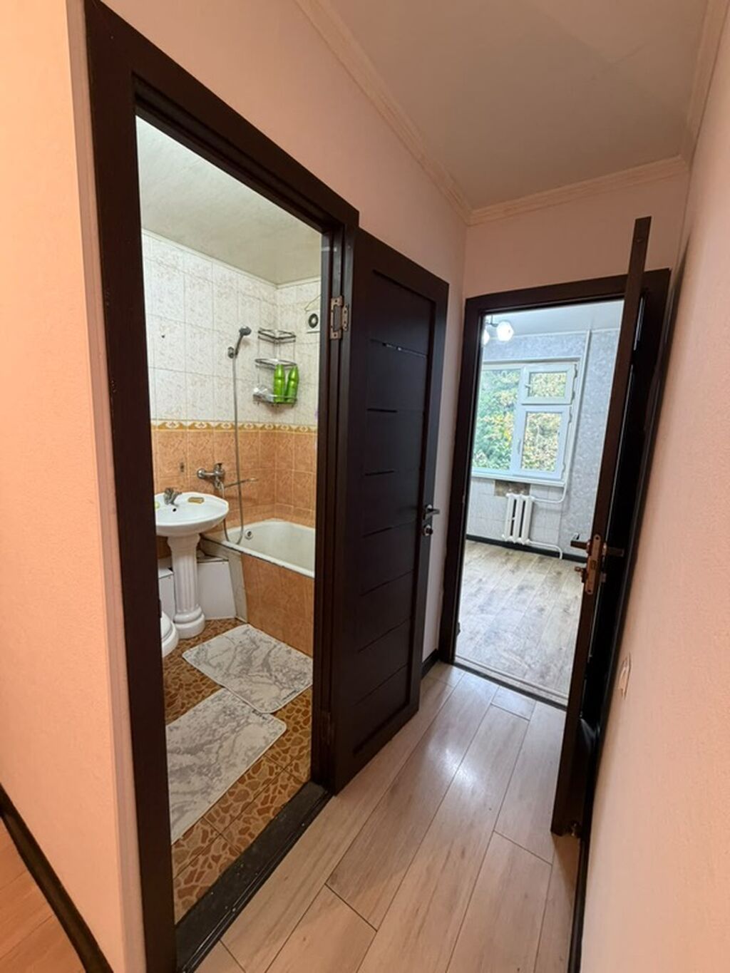 Продам 3-комнатную квартиру, 58 м², 104 серия, Киркомстром: фото 4