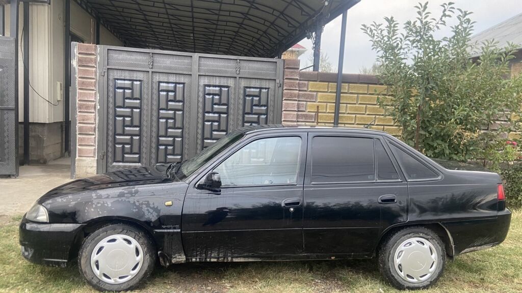 Daewoo Nexia: 2010 г., 1.6 л, Механика, Бензин, Седан: фото 5