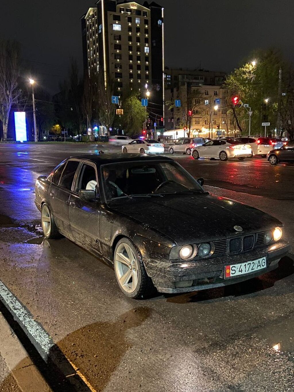 BMW 5 series: 1992 г., 2.5 л, Механика, Бензин, Седан: фото 2