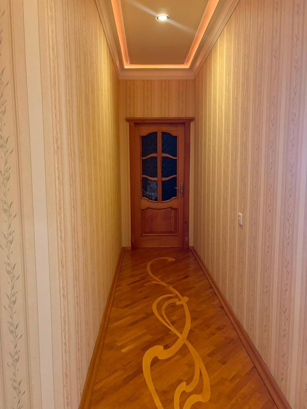 4 otaqlı 153 kv geniş mənzil – klassik interyer - Dəbdəbəli zal