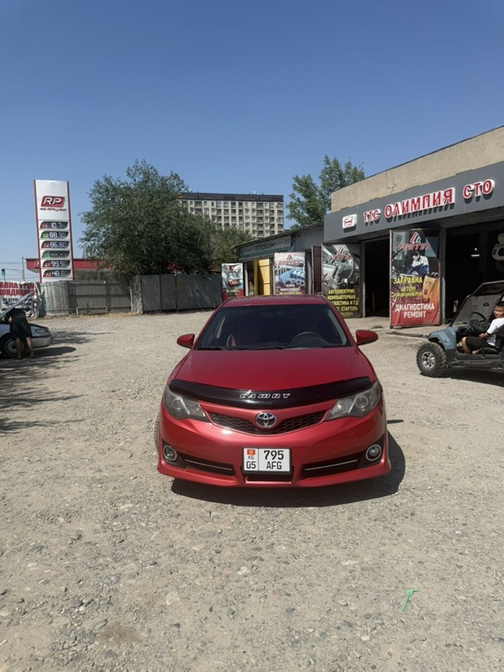 Toyota Camry: 2012 г., 2.5 л, Автомат, Бензин, Седан: фото 2