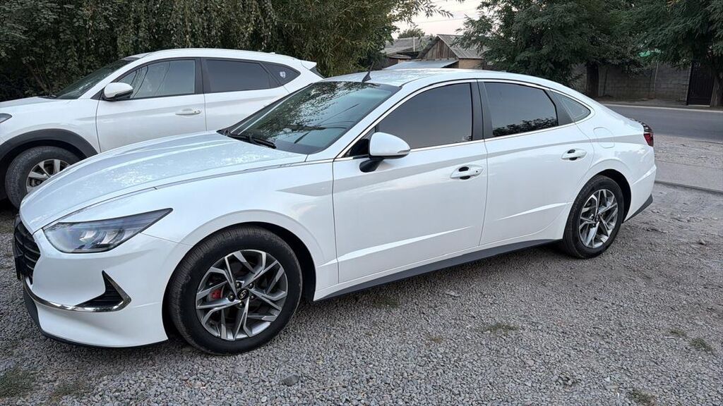 Hyundai Sonata: 2019 г., Автомат, Бензин, Седан: фото 2