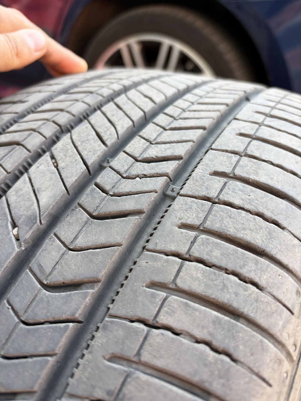 Продаю шины лето 245/40/19 2шт 275/35/19 2шт Шины KUMHO solus: фото 5
