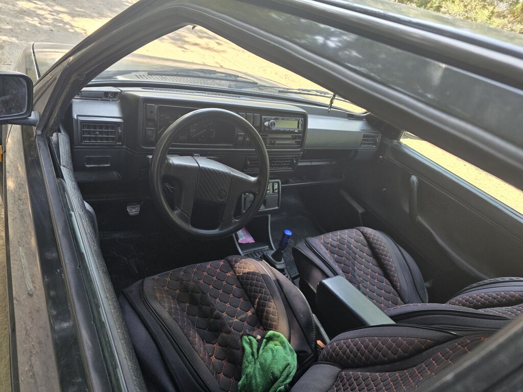 Volkswagen Golf GTI: 1991 г., 1.8 л, Механика, Бензин: фото 4