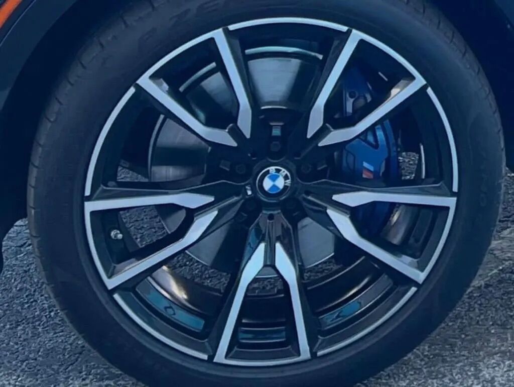 BMW X7: 2021 г., 3 л, Автомат, Бензин, Кроссовер: фото 6