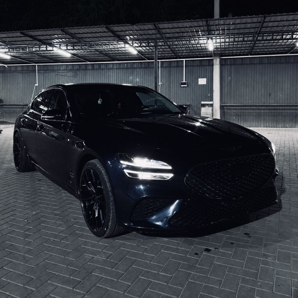 Hyundai Genesis