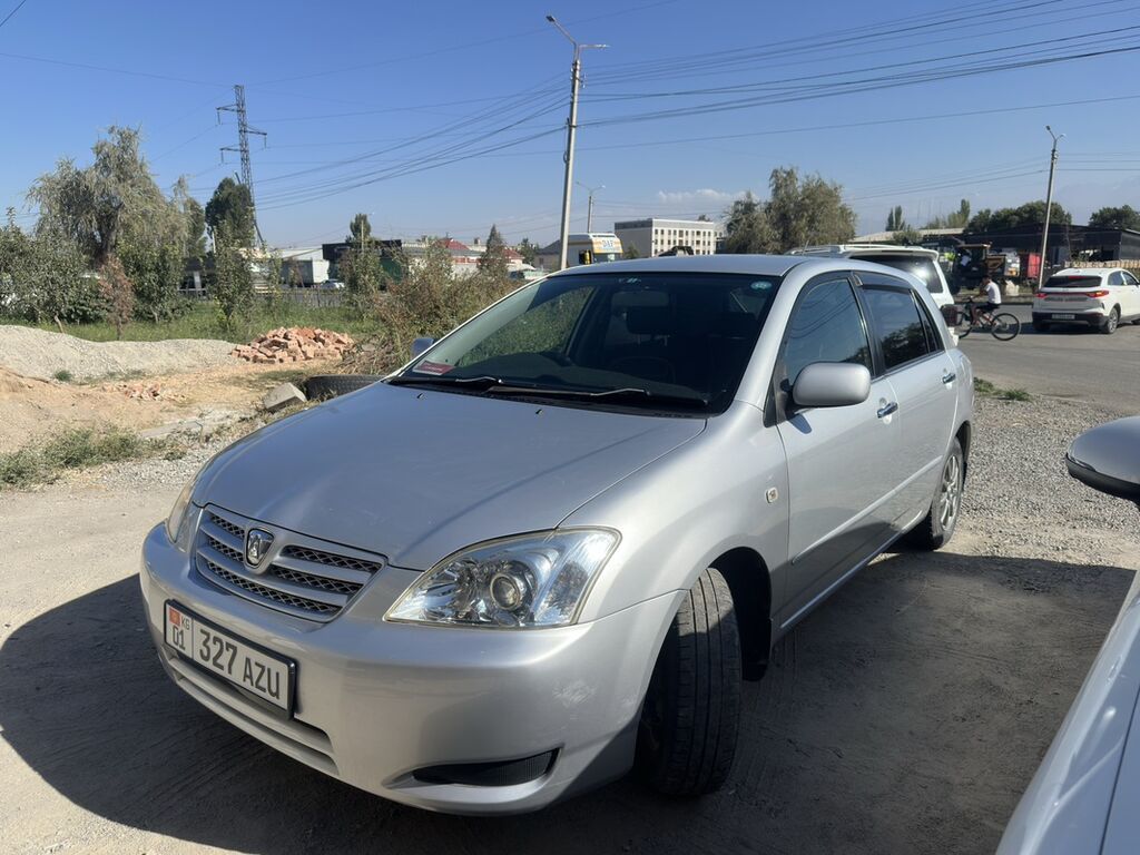 Toyota Allex: 2003 г., 1.5 л, Хэтчбэк: фото 2