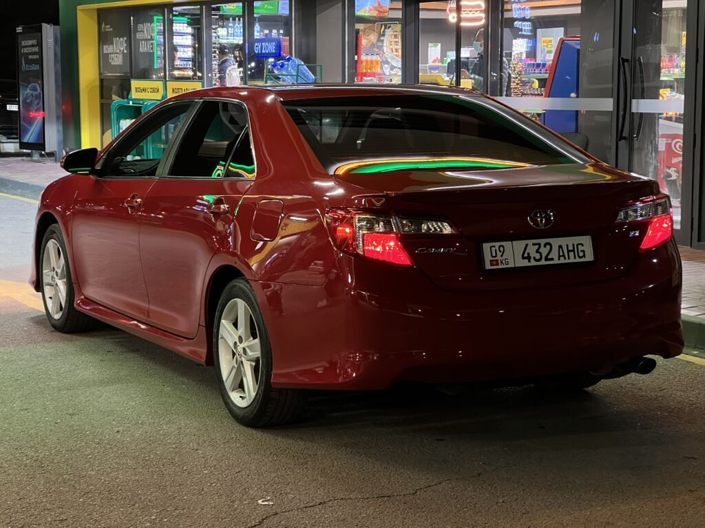 Toyota Camry: 2014 г., 2.5 л, Автомат, Бензин, Седан: фото 4