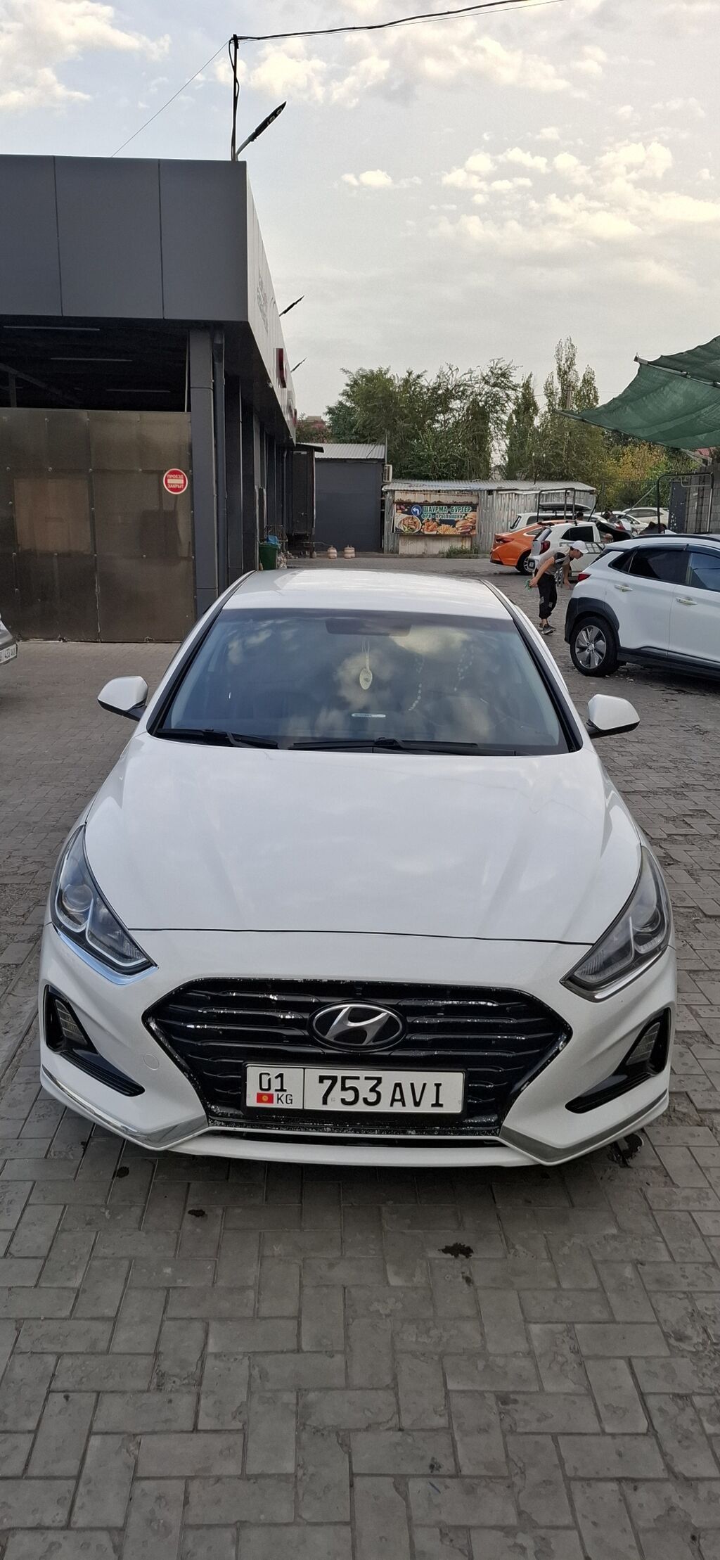 Hyundai Sonata: 2018 г., 2 л, Автомат, Газ, Седан: фото 1
