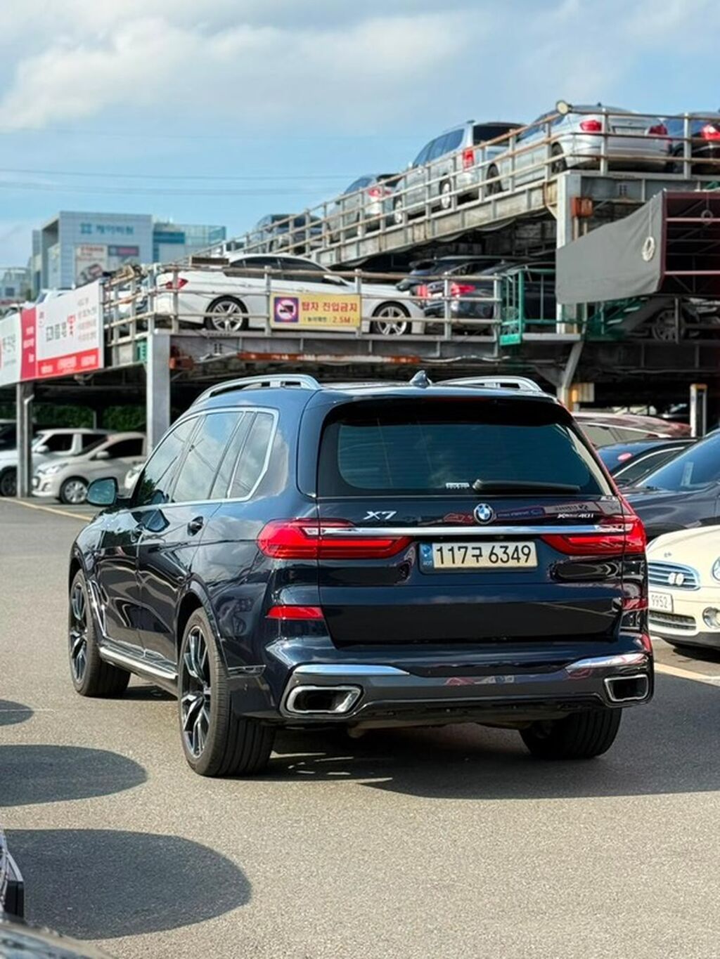 BMW X7: 2021 г., 3 л, Автомат, Бензин, Внедорожник: фото 4