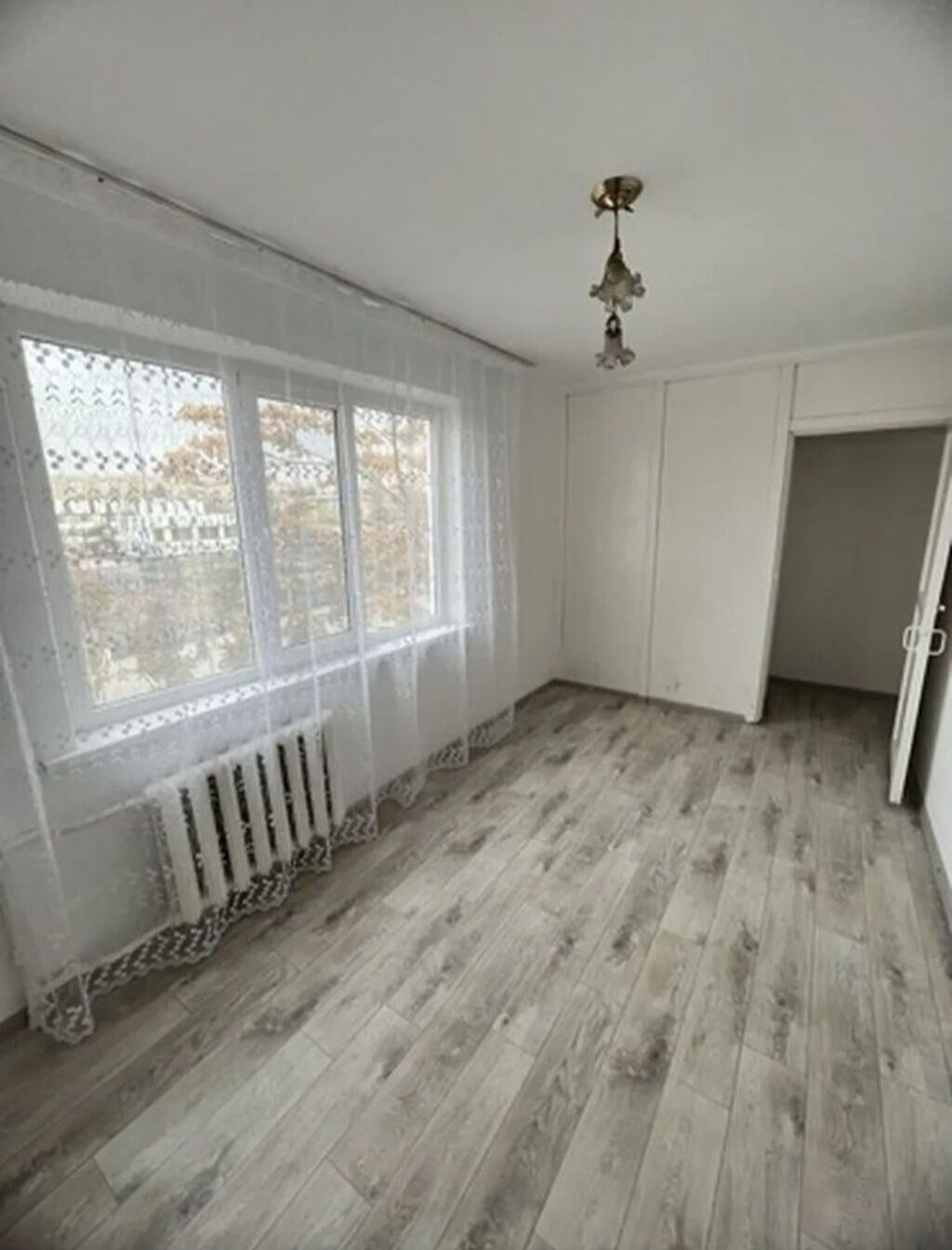 2 комнаты, 45 м², 7 мкр 104 серия, 4 этаж, Требуется ремонт: фото 2