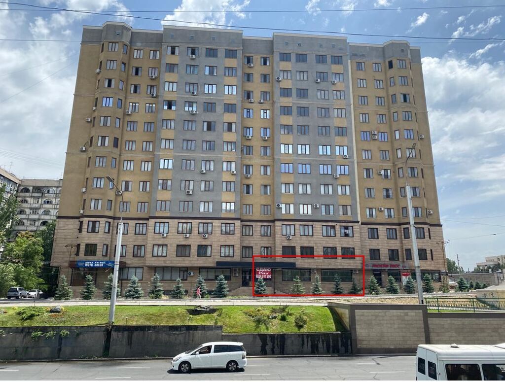 Абдрахманова 99/1, пересекает Туголбай-Ата (Линейная) В центре города: фото 2