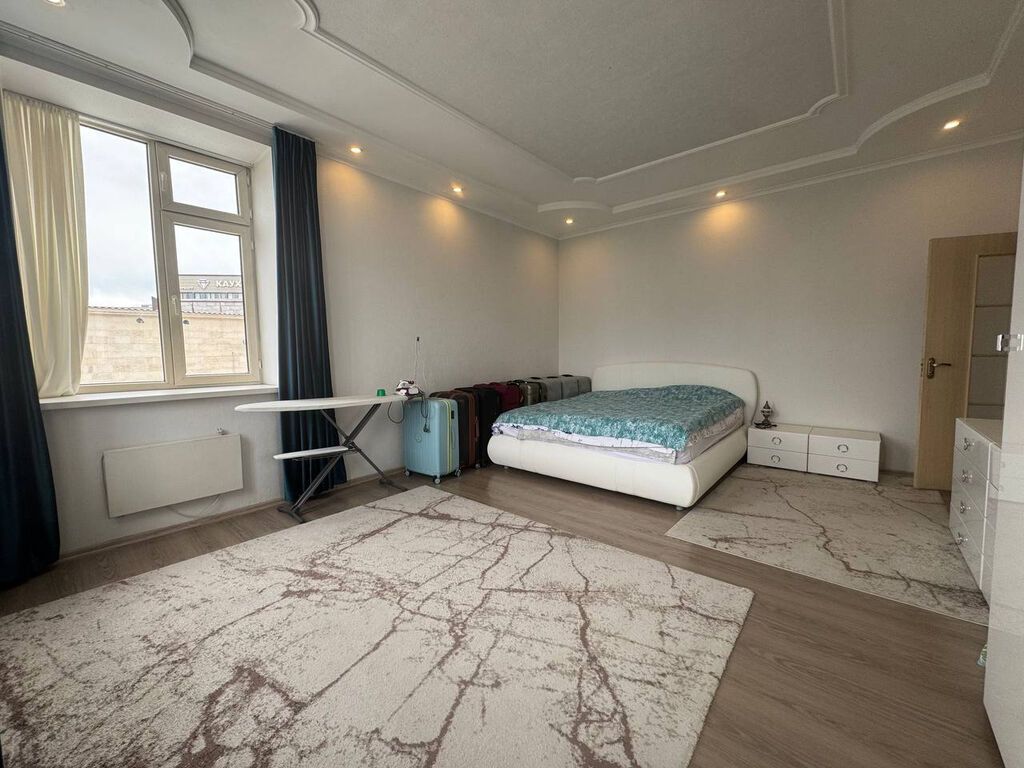 2 комнаты, 96 м², Индивидуалка, 3 этаж, Евроремонт — фото 5