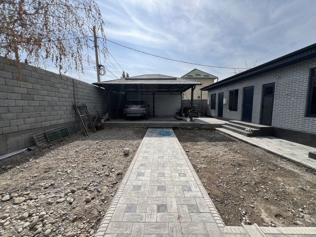6 комнат и более, 250 м², 4 соток, Бишкек, Кок-Жар ж/м Собственник: фото 3