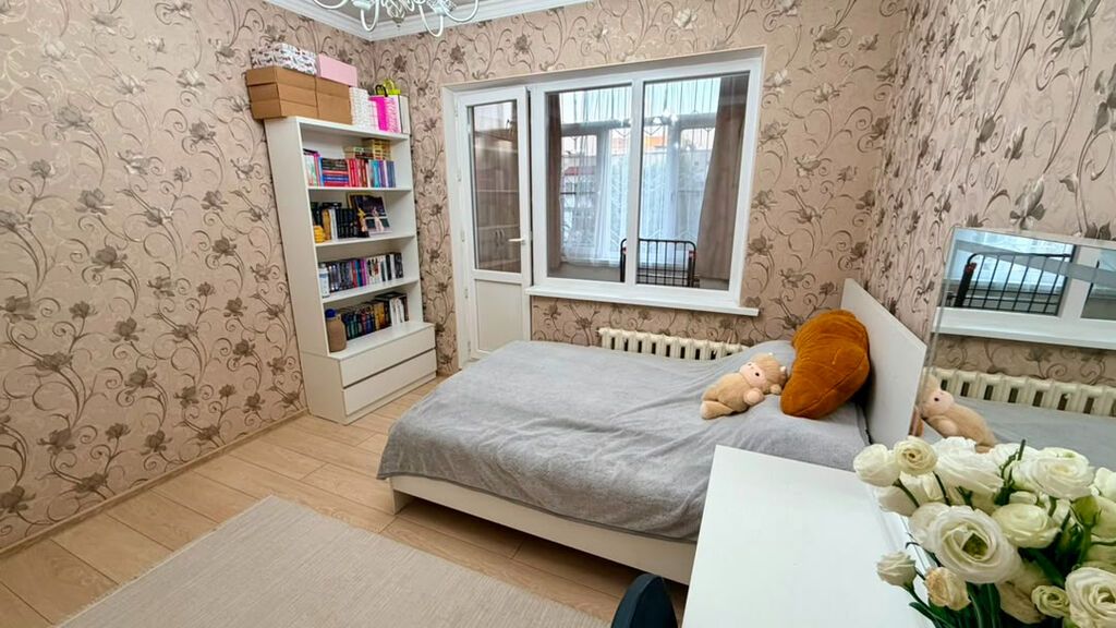 2 комнаты, 48 м², Дордой Плаза ТРЦ 105 серия, 5 этаж, Евроремонт: фото 3