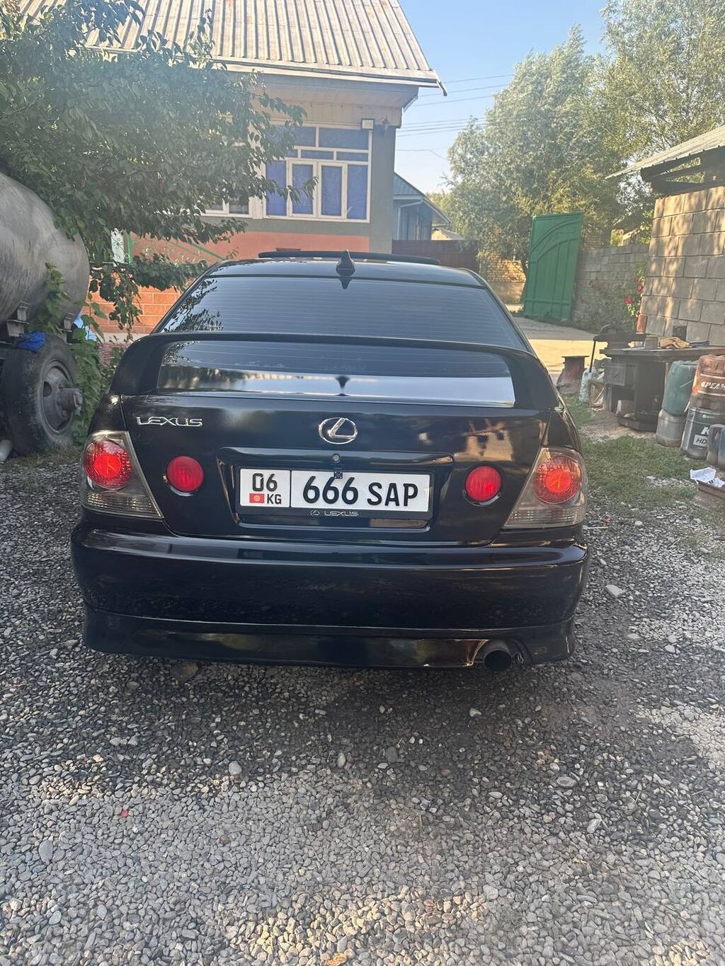 Lexus IS: 2003 г., 2 л, Автомат, Бензин, Седан: фото 5