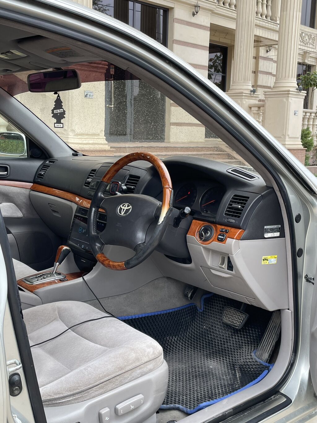 Toyota Mark II: 2002 г., 2 л, Автомат, Бензин, Седан: фото 6
