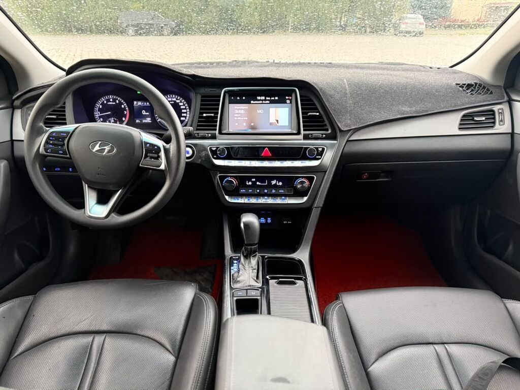 Hyundai Sonata: 2021 г., 2 л, Автомат, Бензин, Седан: фото 7