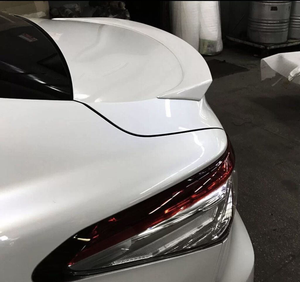 Спойлеры на Toyota Camry 70/75 Материал: пластик Цвет: белый