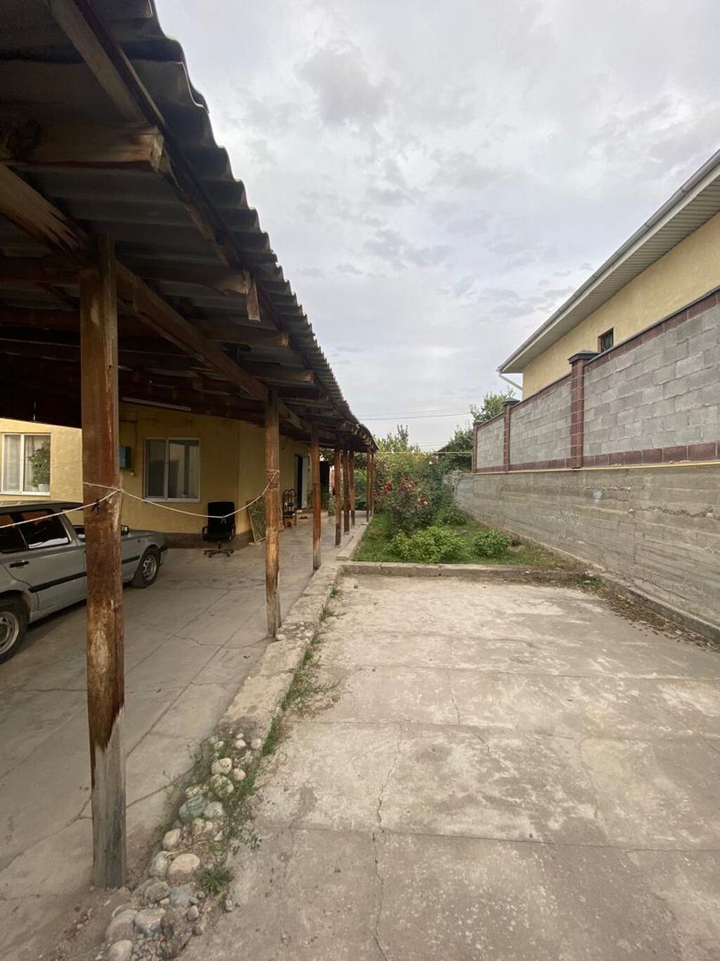 4 комнаты, 110 м², 6 соток, Бишкек, Арча-Бешик ж/м Риэлтор: фото 1