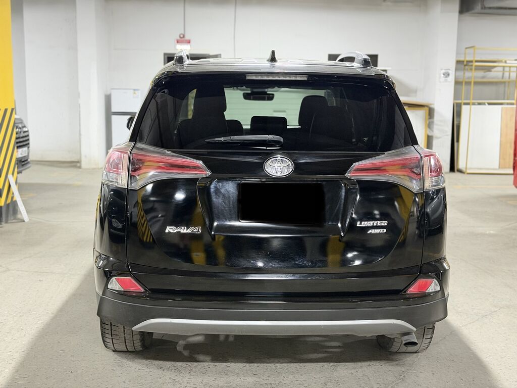 Toyota RAV4: 2017 г., 2.5 л, Автомат, Бензин, Внедорожник: фото 7