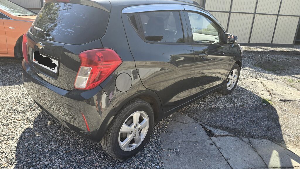 Chevrolet Spark: 2019 г., 1 л, Вариатор, Бензин, Хэтчбэк: фото 2