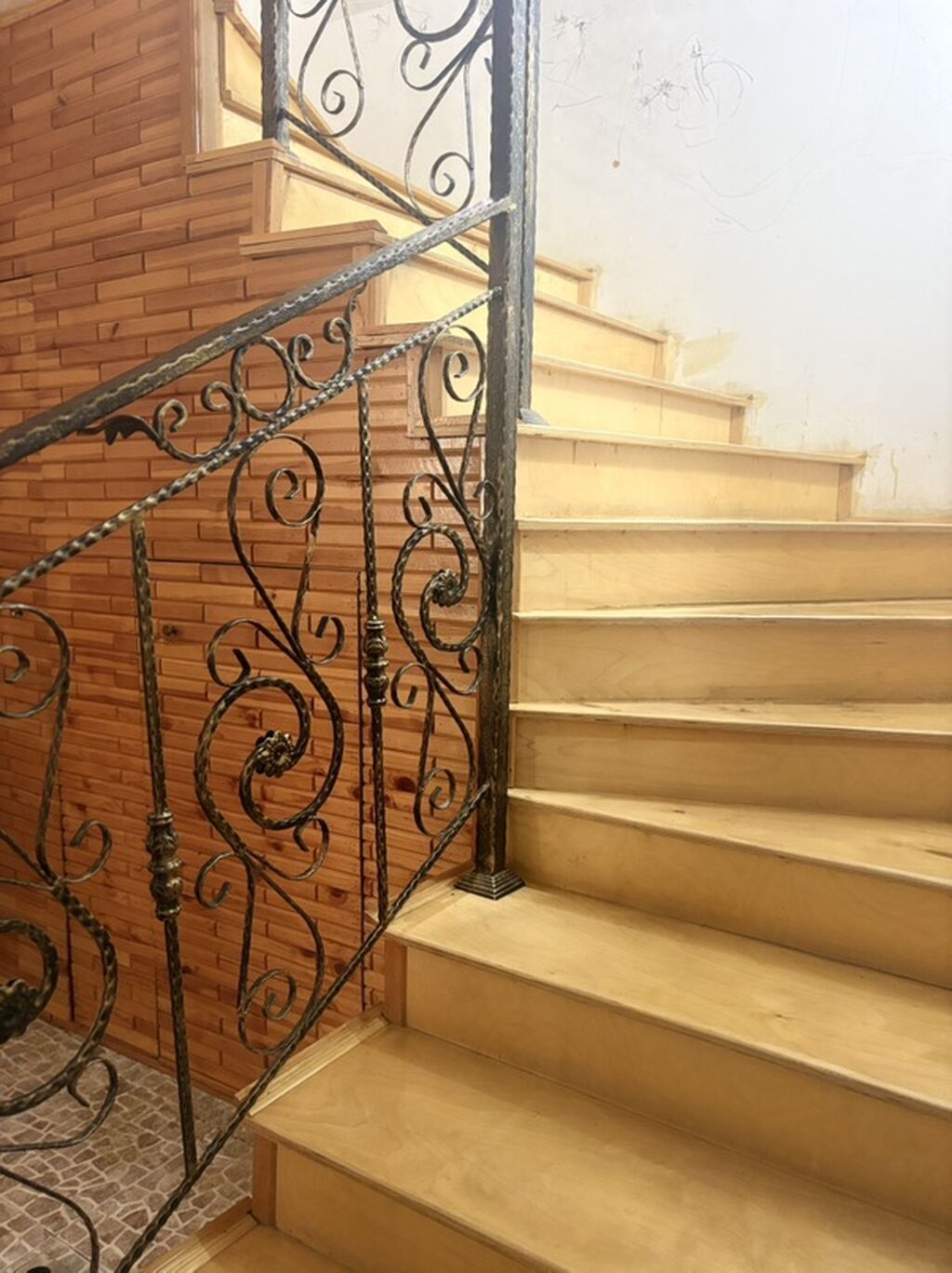 4 otaqlı, 272 kv. m, Kredit yoxdur, Orta təmir