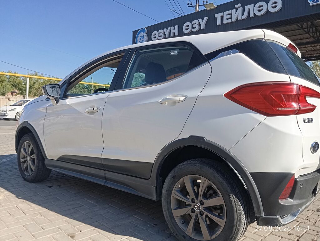 BYD Yuan Pro: 2020 г., 2 л, Автомат, Электромобиль, Кроссовер: фото 2