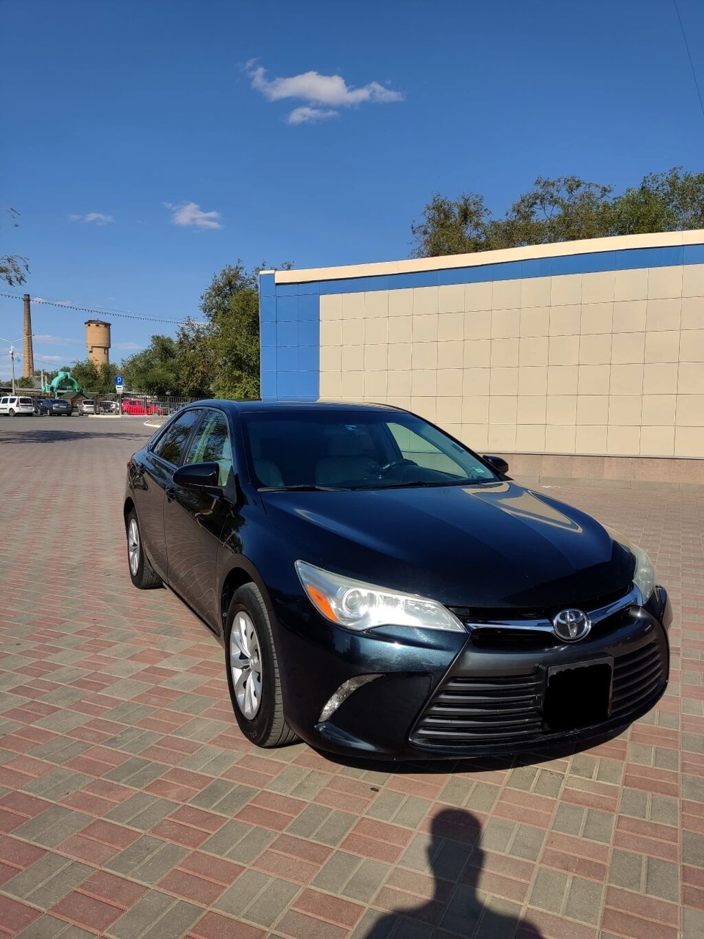 Toyota Camry: 2016 г., 2.5 л, Автомат, Седан: фото 1