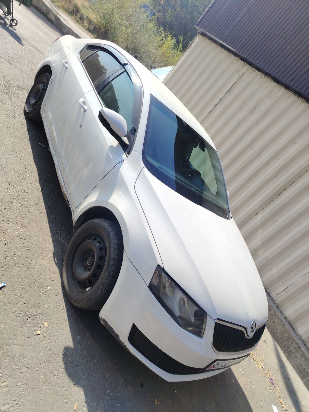 Skoda Octavia: 2016 г., 1.6 л, Автомат, Бензин, Седан: фото 3