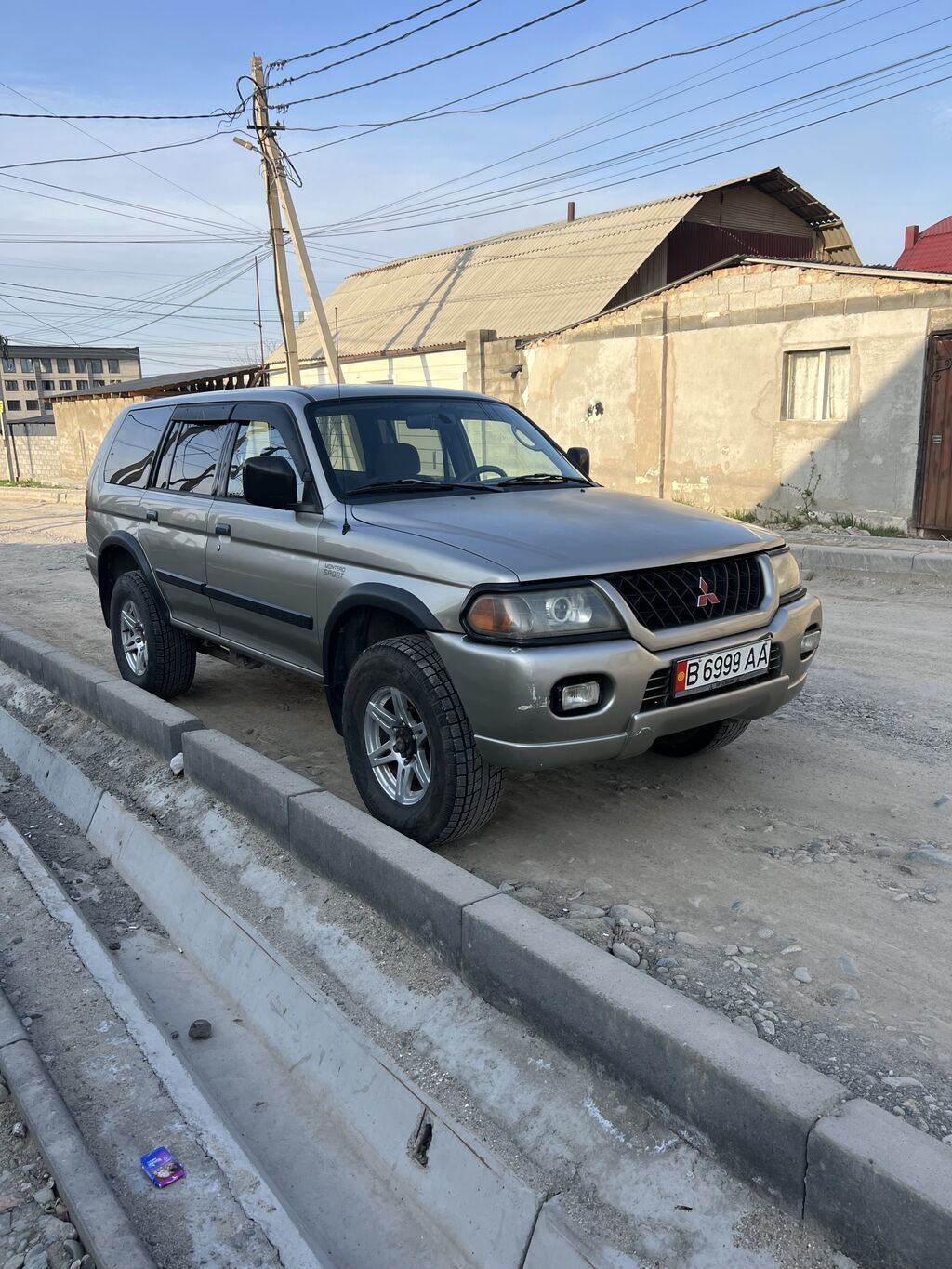Mitsubishi Montero Sport: 2000 г., 3 л, Автомат, Бензин, Внедорожник: фото 7