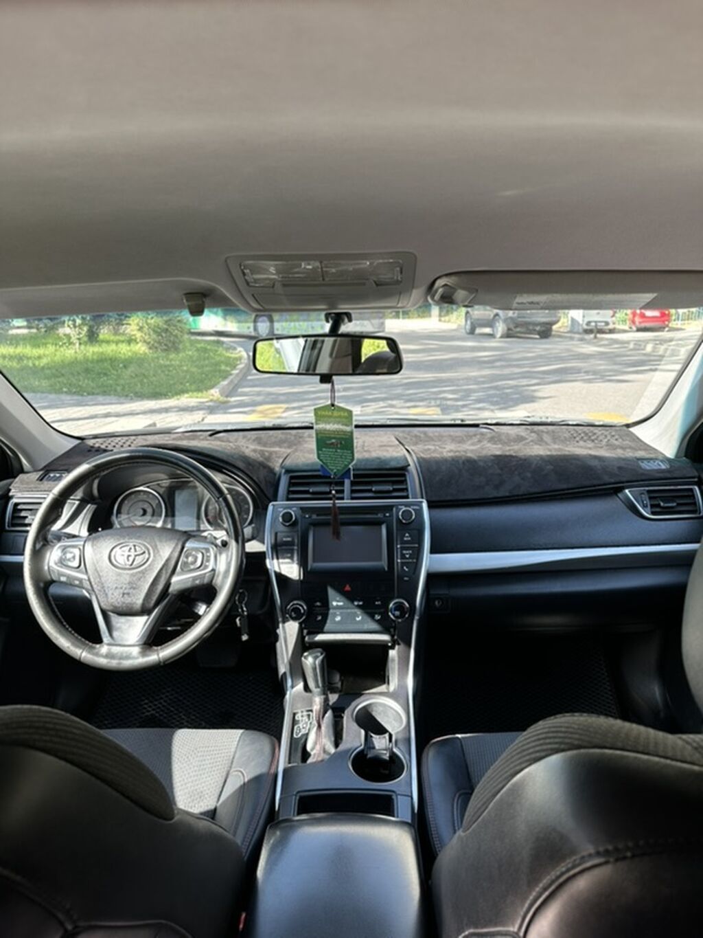 Toyota Camry: 2016 г., 2.5 л, Автомат, Бензин, Седан: фото 5