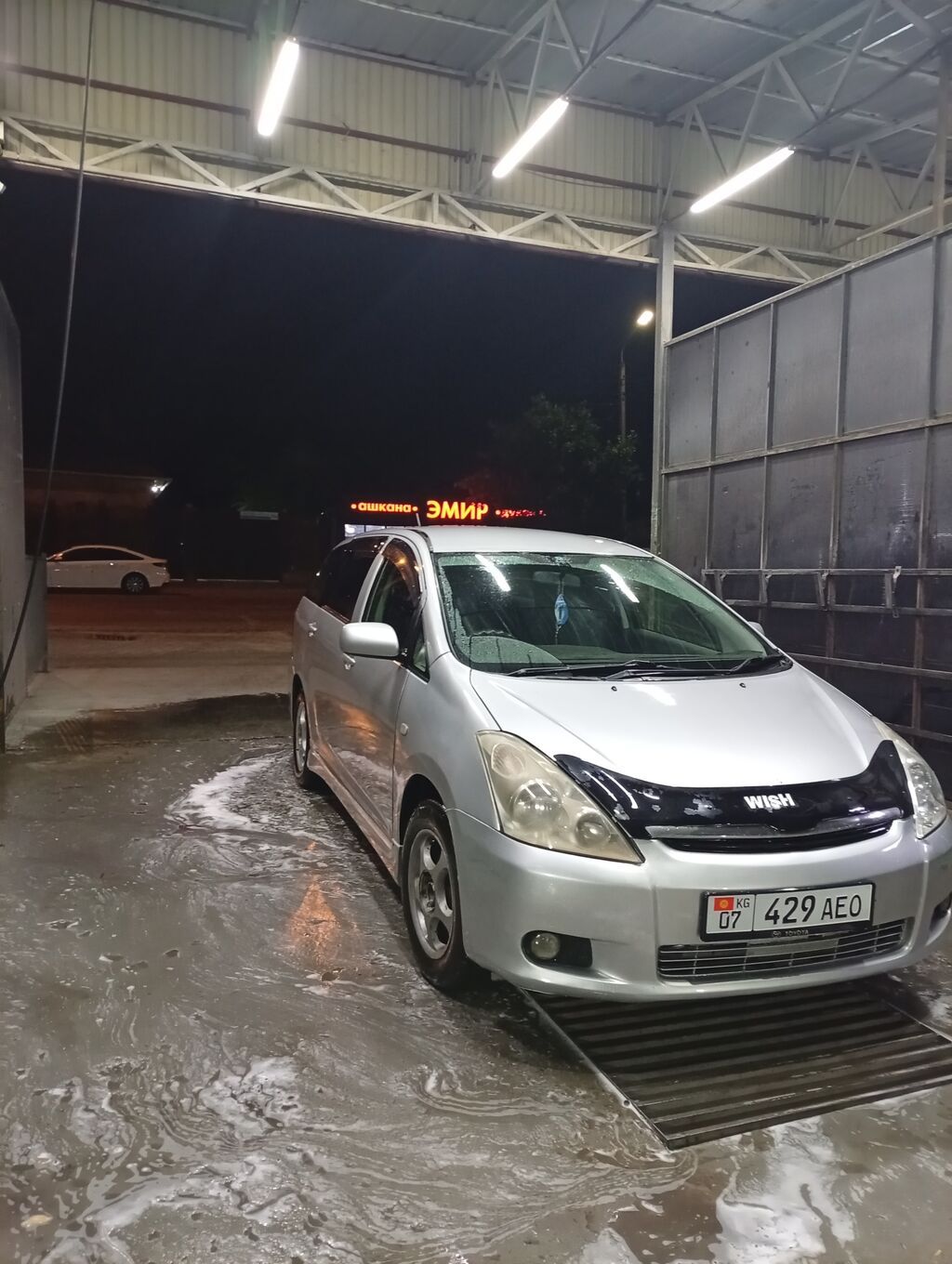Toyota WISH: 2003 г., 1.8 л, Автомат, Бензин, Минивэн: фото 8