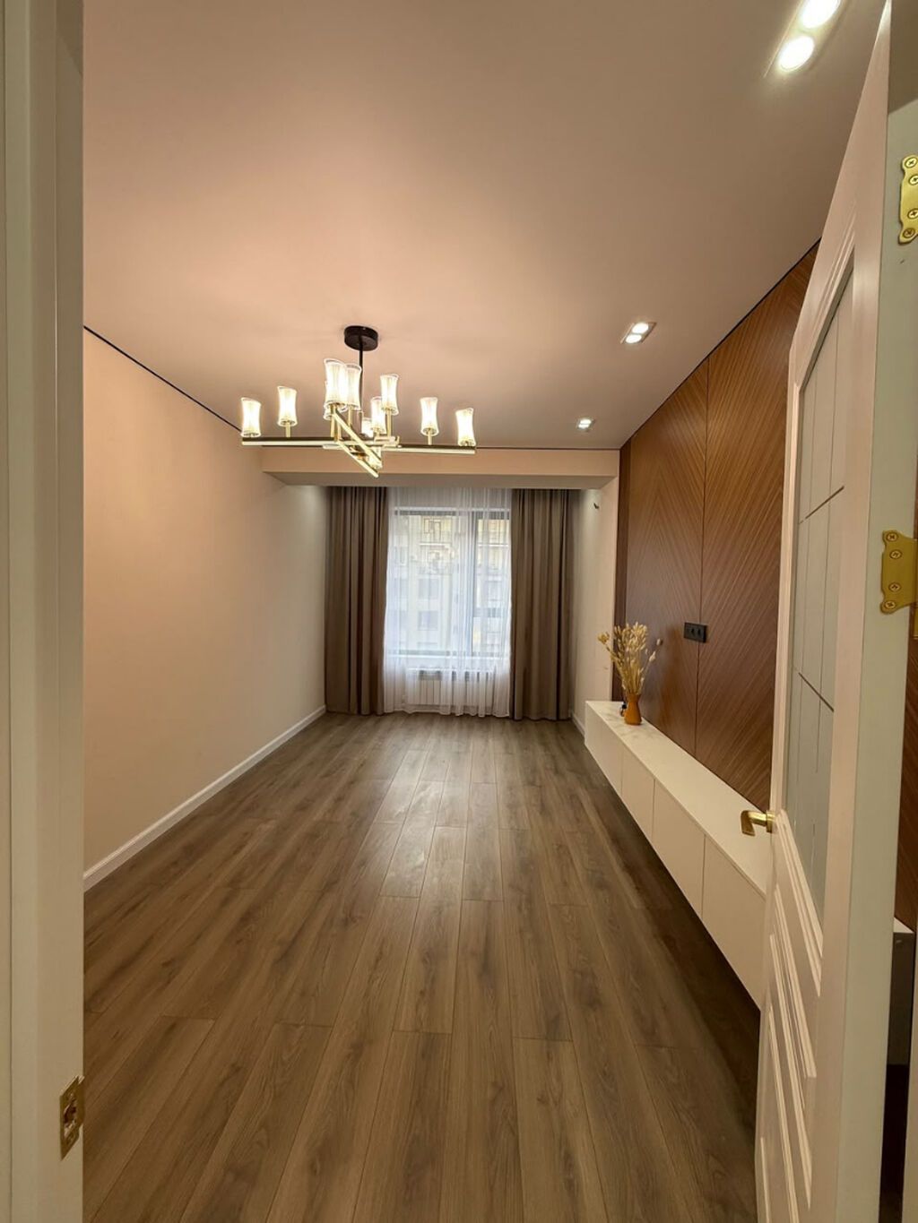 1 комната, 42 м², Технопарк Элитка, 4 этаж, Дизайнерский ремонт: фото 2