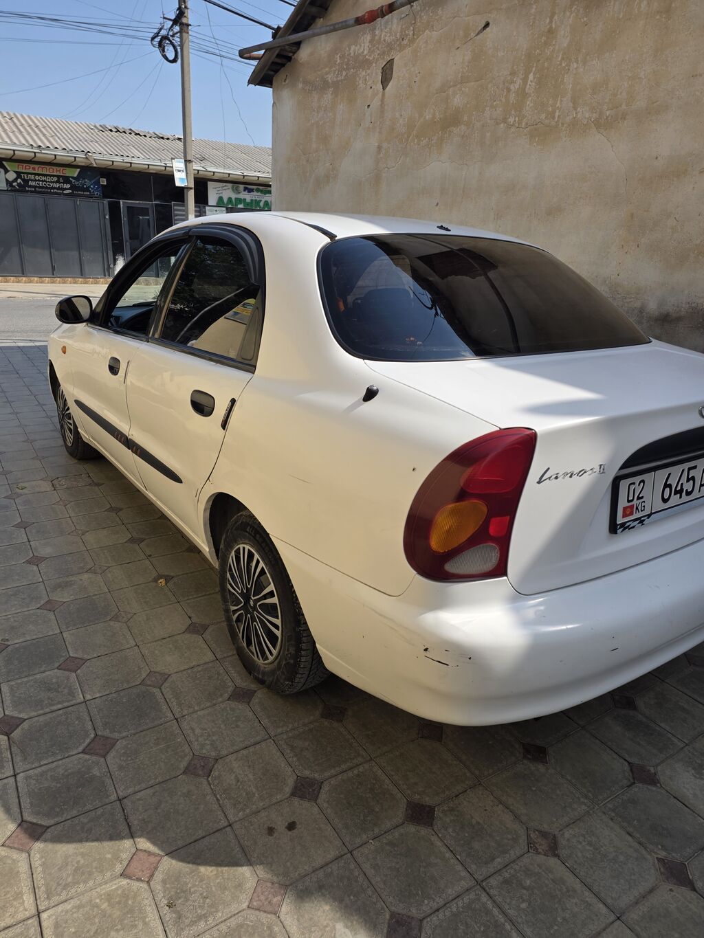 Daewoo Lanos: 2000 г., 1.3 л, Механика, Бензин, Седан — фото 3
